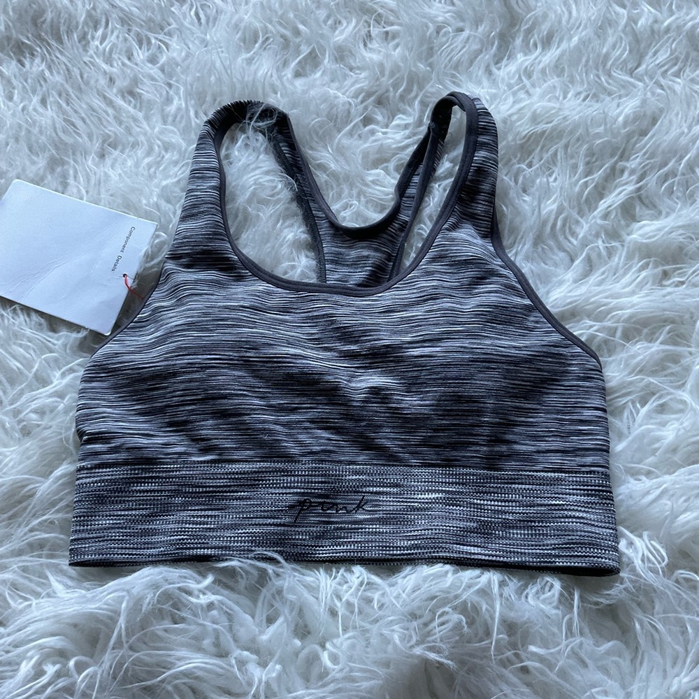 🆕Pink Striped Gym‎ Sports Bra